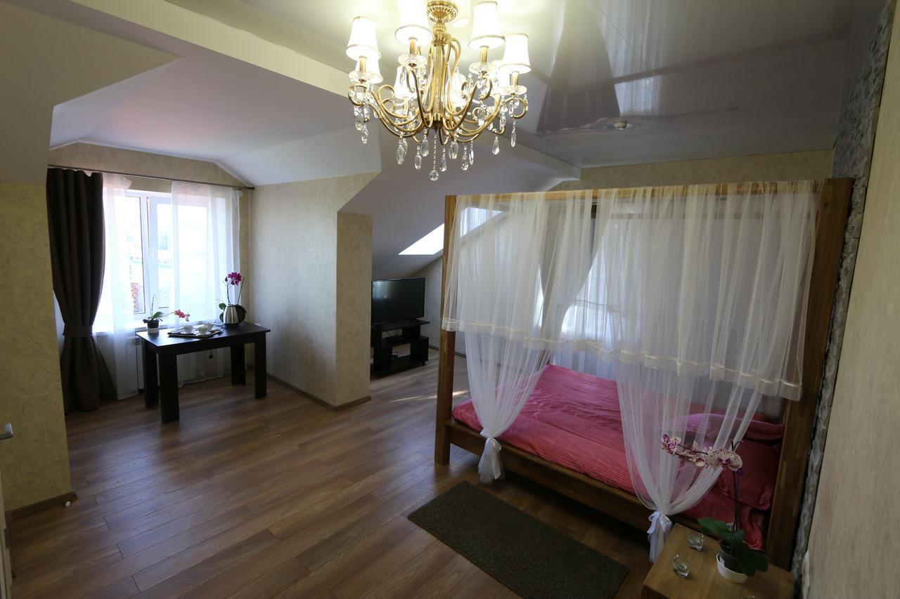Gostinnyi Dvor Polotsk Exterior foto