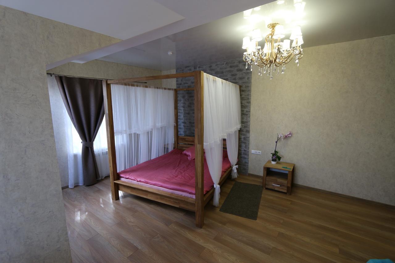 Gostinnyi Dvor Polotsk Exterior foto